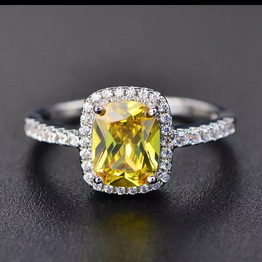 S925 Yellow Fine Crystal Ring Size 7